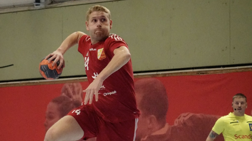 Herrarna pressade Enköping länge, men serieledarna vann till slut