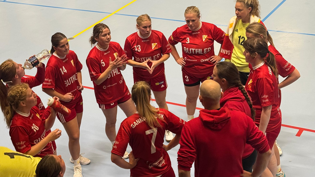 Tung förlust i Vintervikshallen – Damerna föll mot Sportsgear
